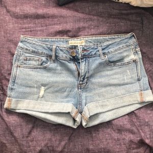 Bullhead black jean shorts